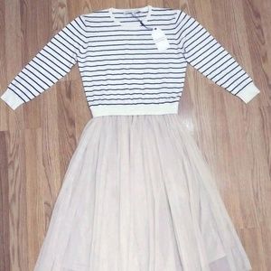 Size L Chic Sweater Dress w/ Tulle Midi Maxi Skirt